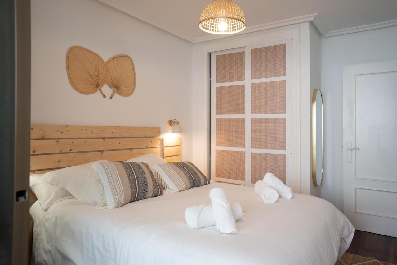Mendilauta Apartment ซาเราทซ์ ภายนอก รูปภาพ